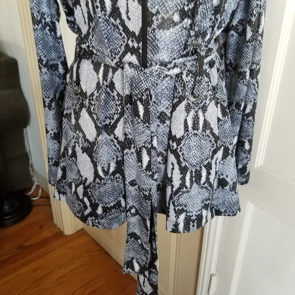 Chico's Snakeskin Pattern Zip Jacket with Tie